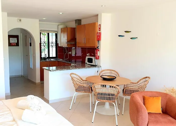Apartamento São Rafael 63 - - Pool - Free Wi-fi - Air Con Albufeira